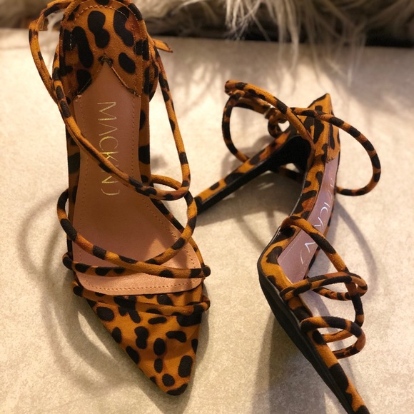 💎BRAND NEW💎 High heels “Show stoppers” - Picture 3 of 3